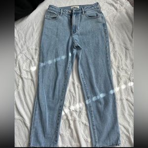 Pacsun mom Jean